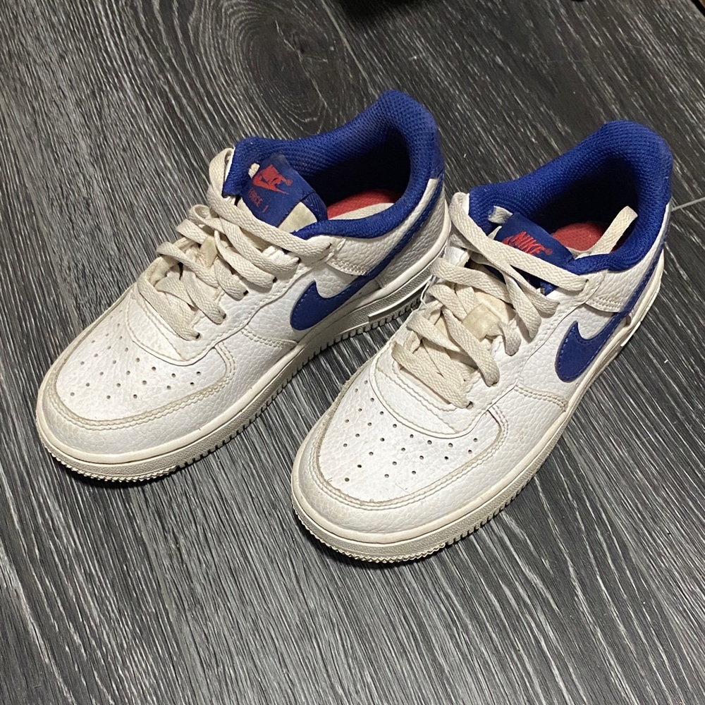 Nike White Air Force 1